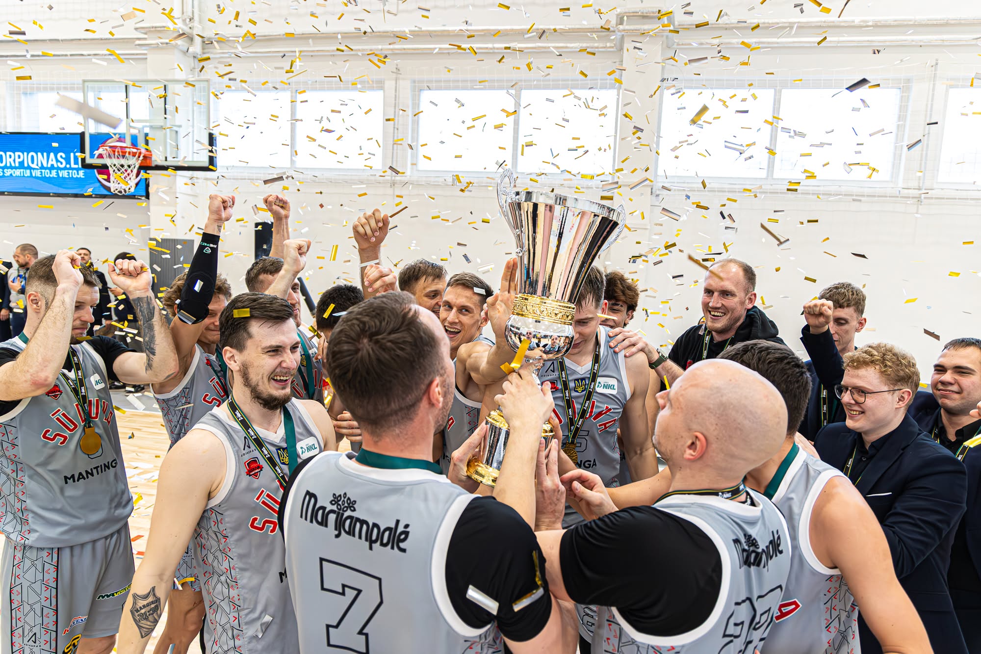 NKL čempionų apdovanojimai